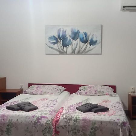 Apartmenst Saban 1709 Murine Buitenkant foto