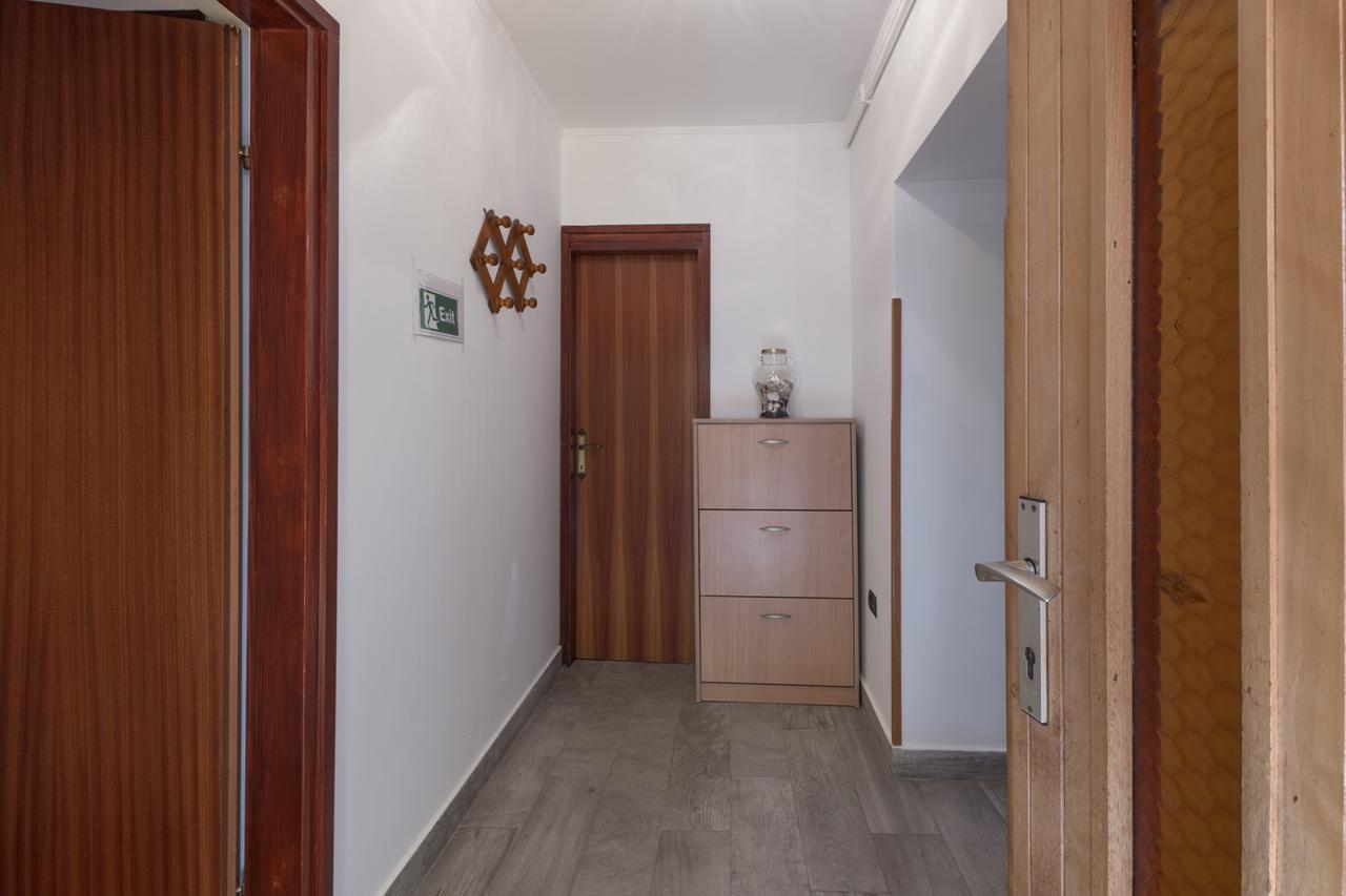 Apartmenst Saban 1709 Murine Buitenkant foto